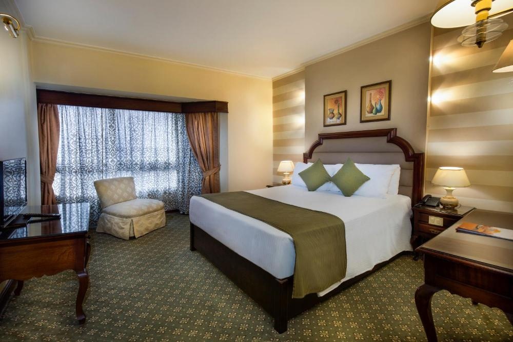 Pyramisa Suites Hotel Cairo Image 12