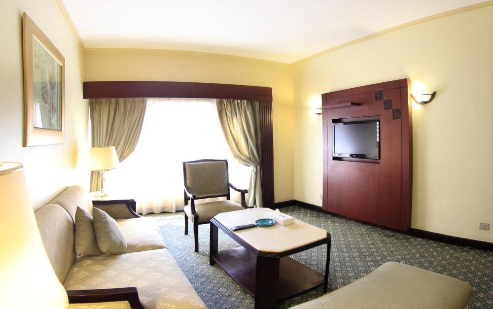 Pyramisa Suites Hotel Cairo Image 18