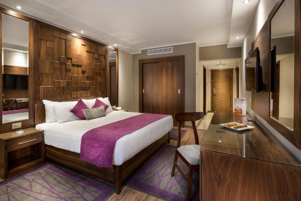 Pyramisa Suites Hotel Cairo Image 30