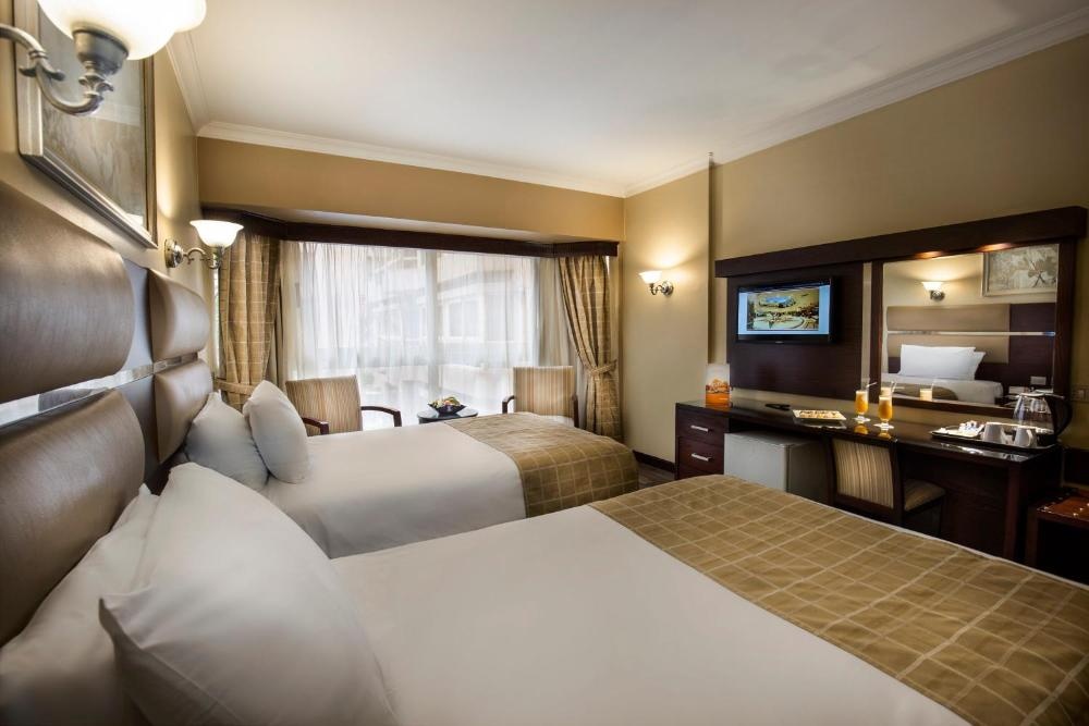 Pyramisa Suites Hotel Cairo Image 34